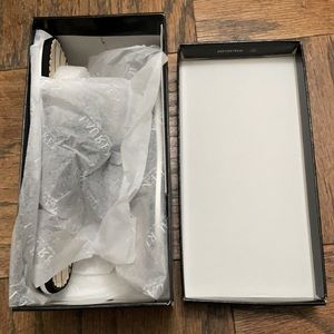 Ralph Lauren Black Flip Flops, 6B